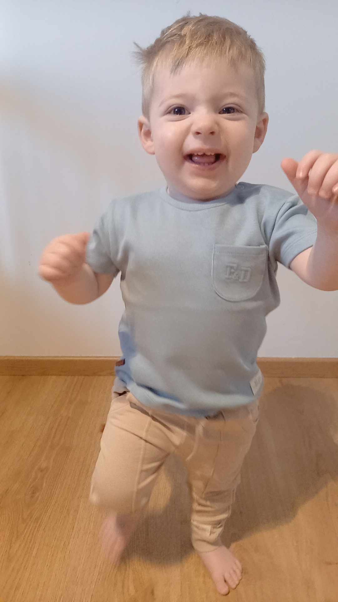 T-Shirt blauw